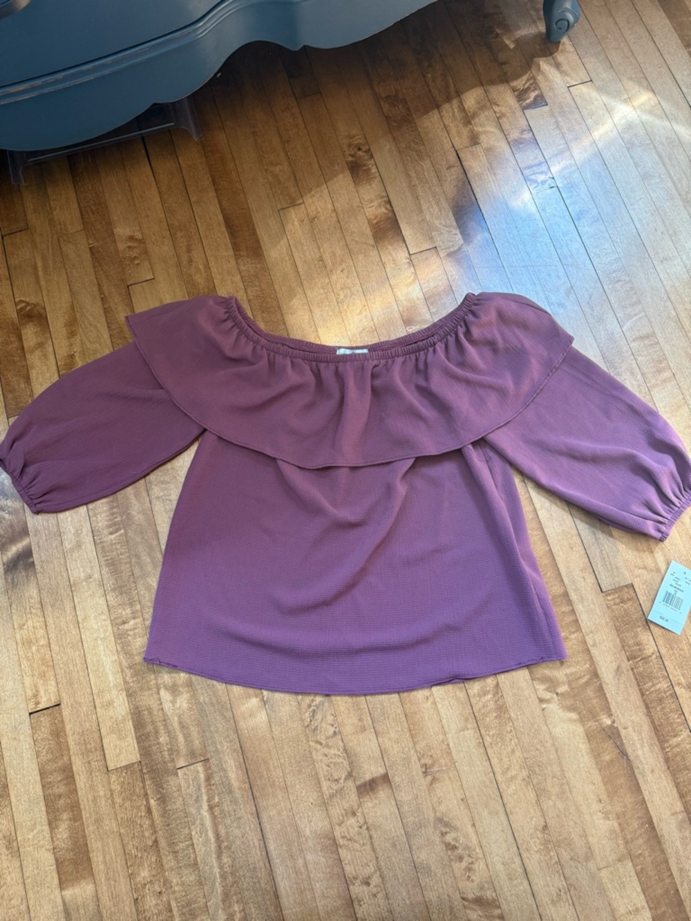Moa Moa Off-Shoulder Ruffle Top in Mauve